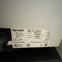 Eppendorf 5810 R Refrigerated Centrifuge image 1